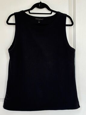 Banana Republic Black Crewneck Sleeveless Tank, size large